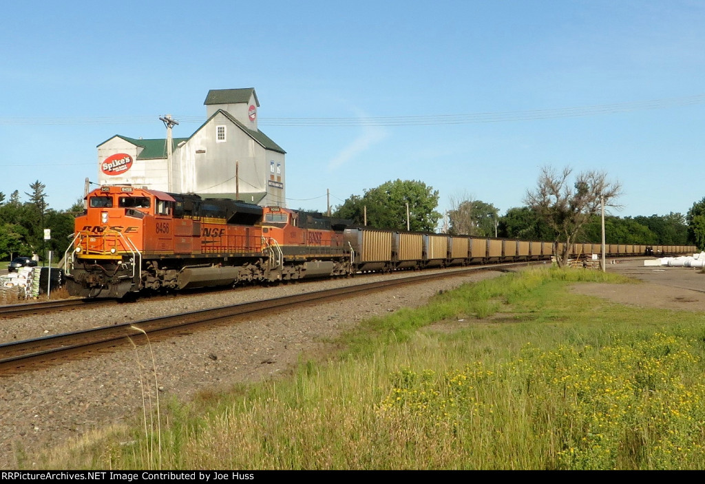 BNSF 8456 East